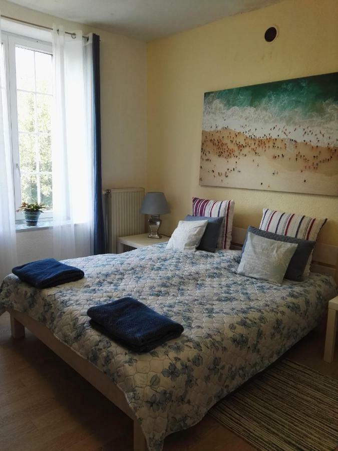 La Garde Chambres D'Hotes Charancieu Esterno foto
